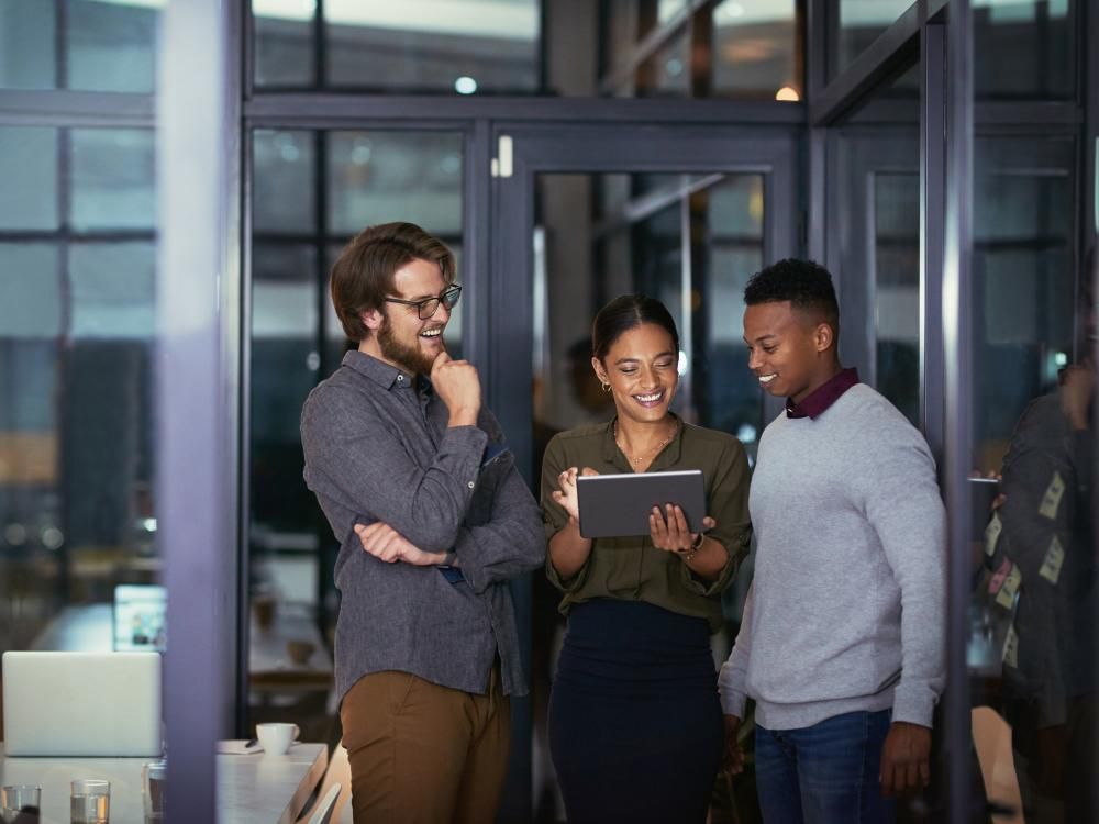 Custom LMS: key features,
real-life examples & implementation guide