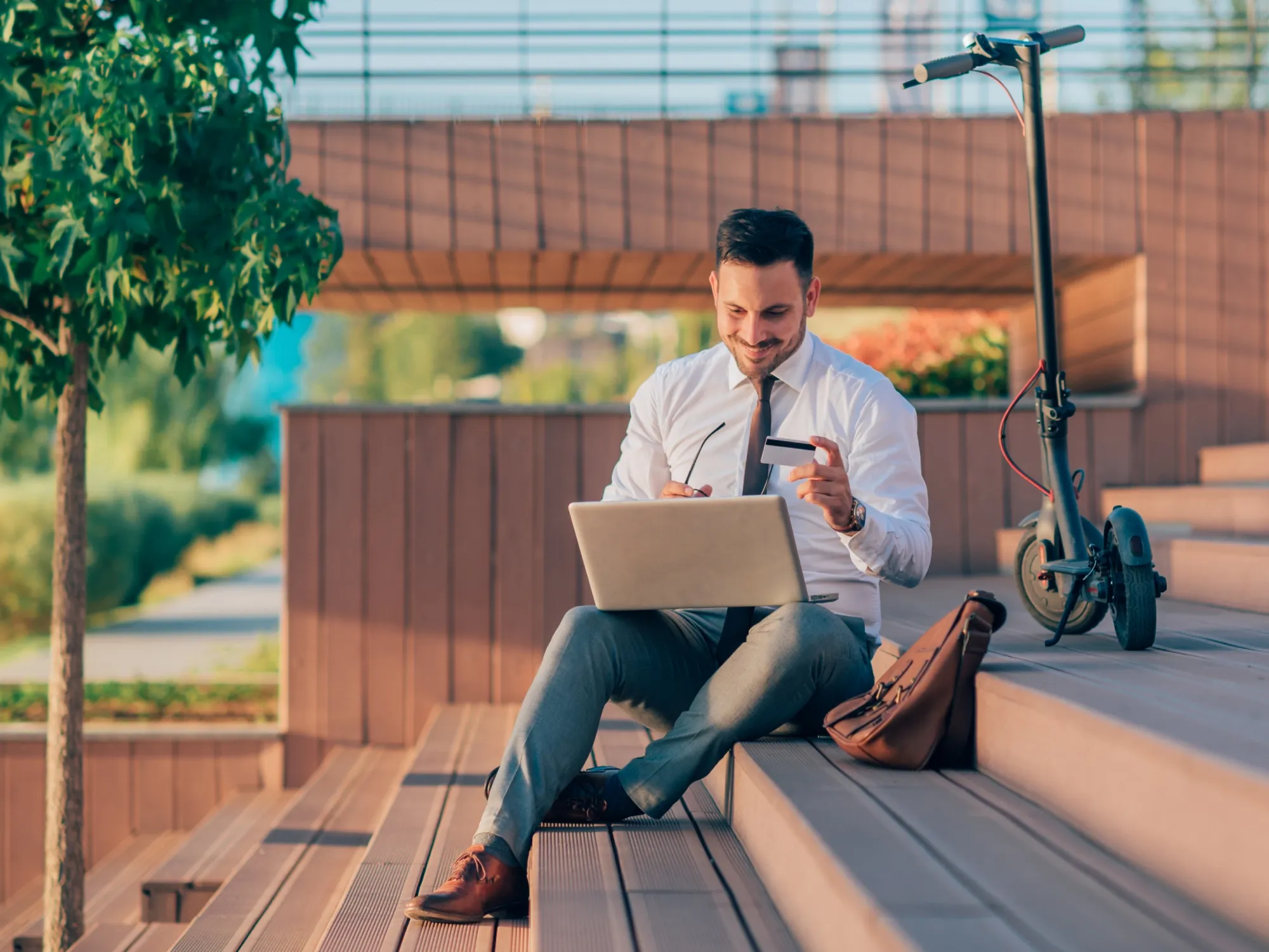 Dienstleistungen und Lösungen für den elektronischen Handel