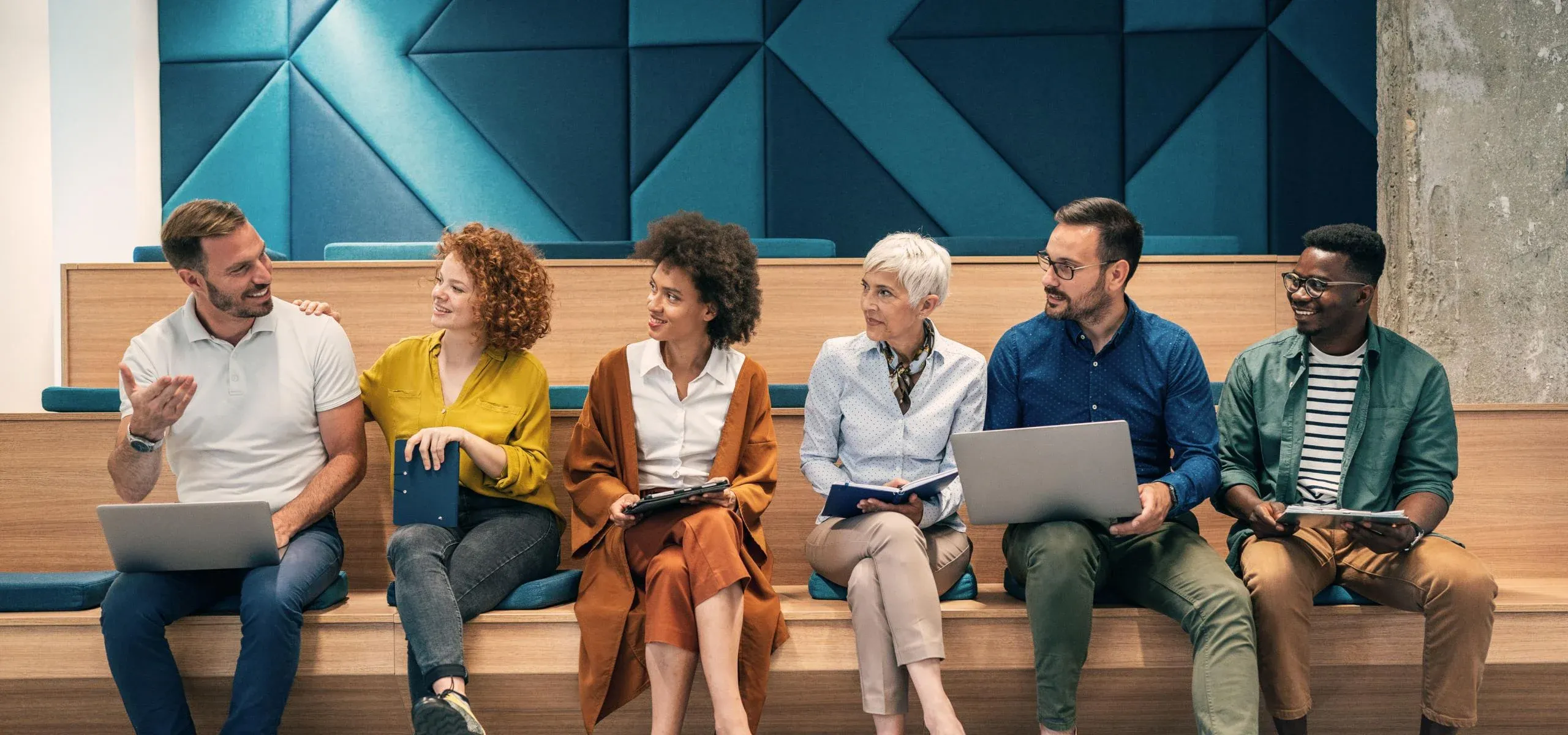 Employee portals development: key features, benefits & guidelines