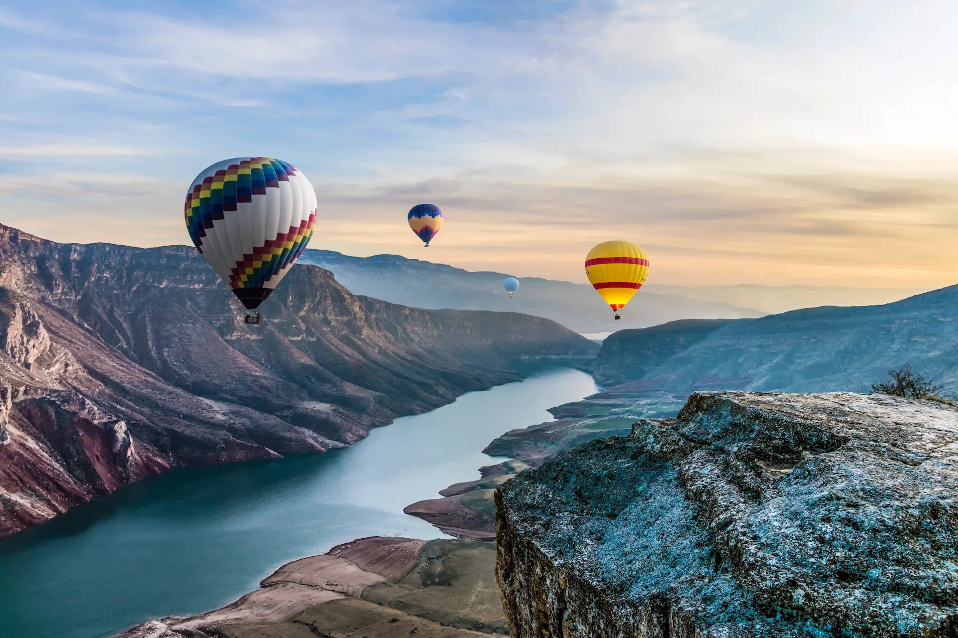 Performing Salesforce data migration the right way