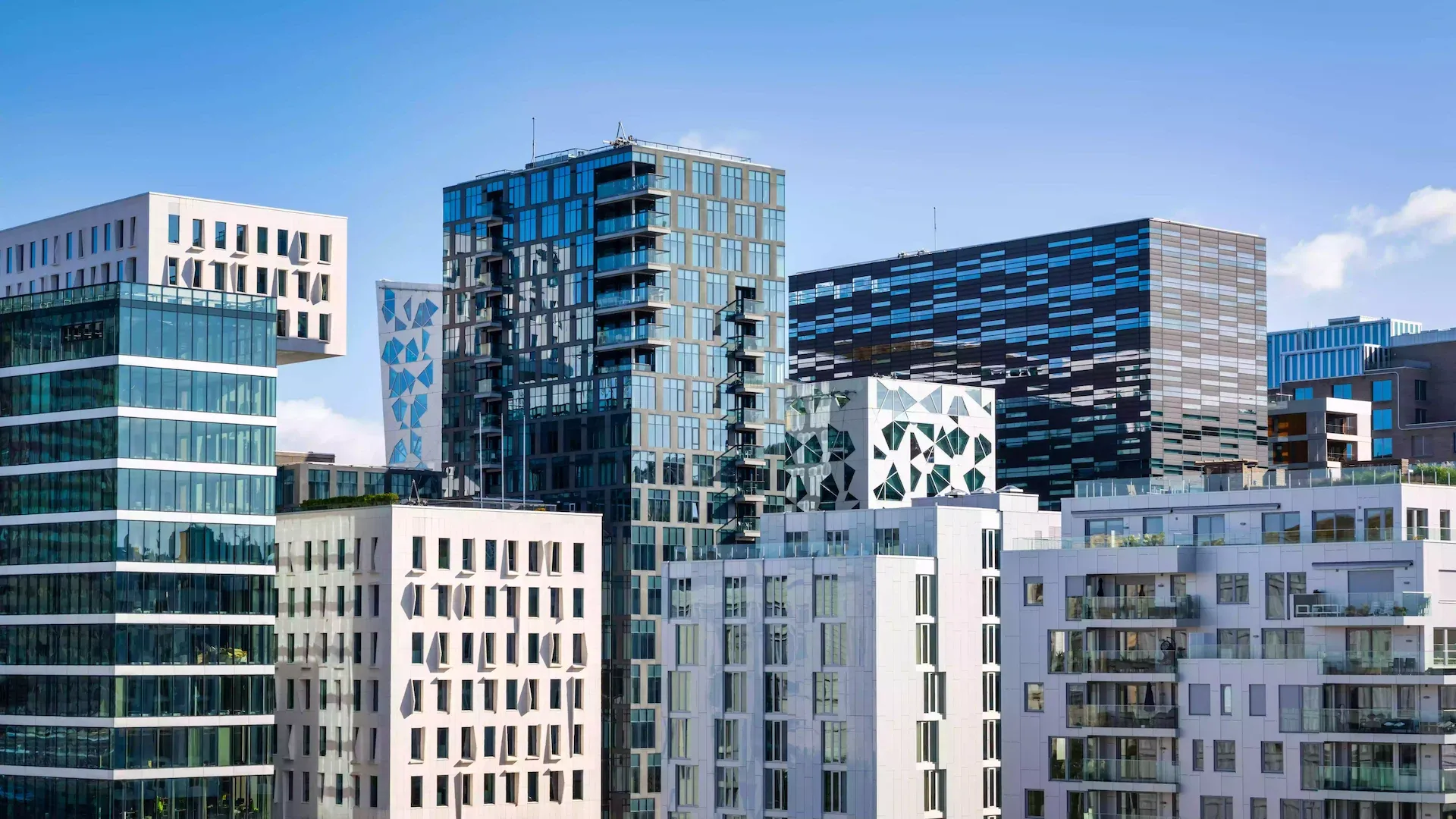 Enhance the efficiency of your insurance compliance management