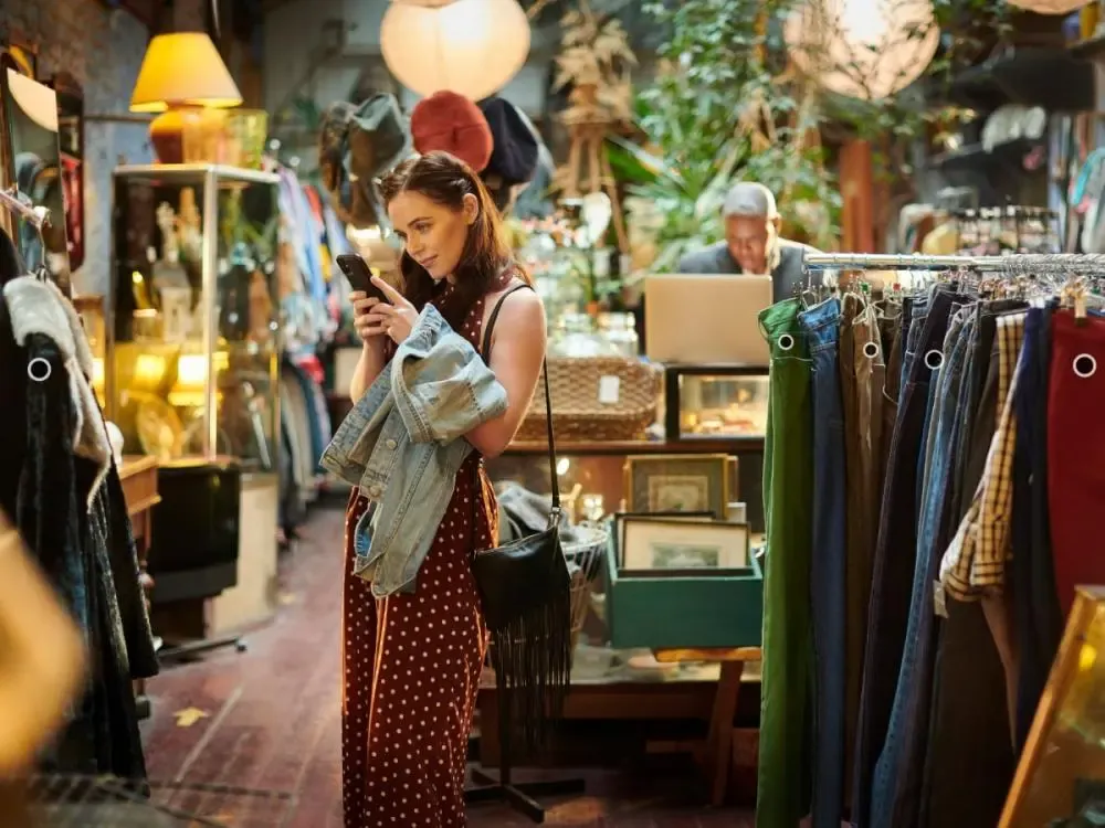 Virtual stores: an end-to-end solution overview