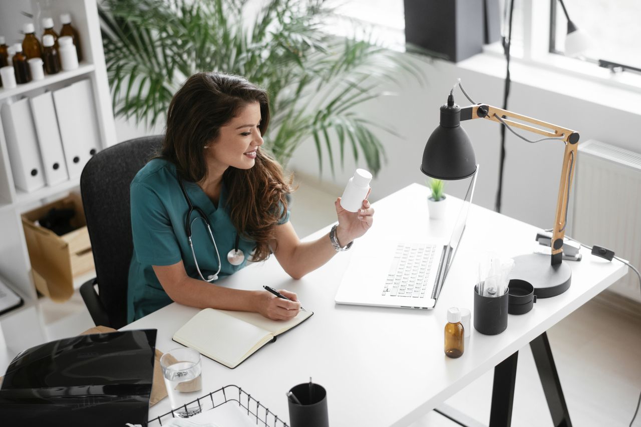 Pharmacy Management Software: Key Features & Integrations